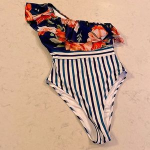 Cupshe one piece off the shoulder bathing suit
